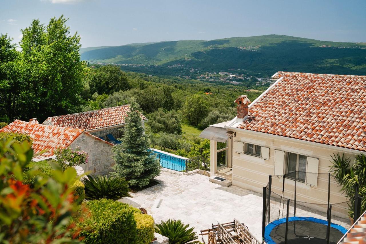 Dub Villa